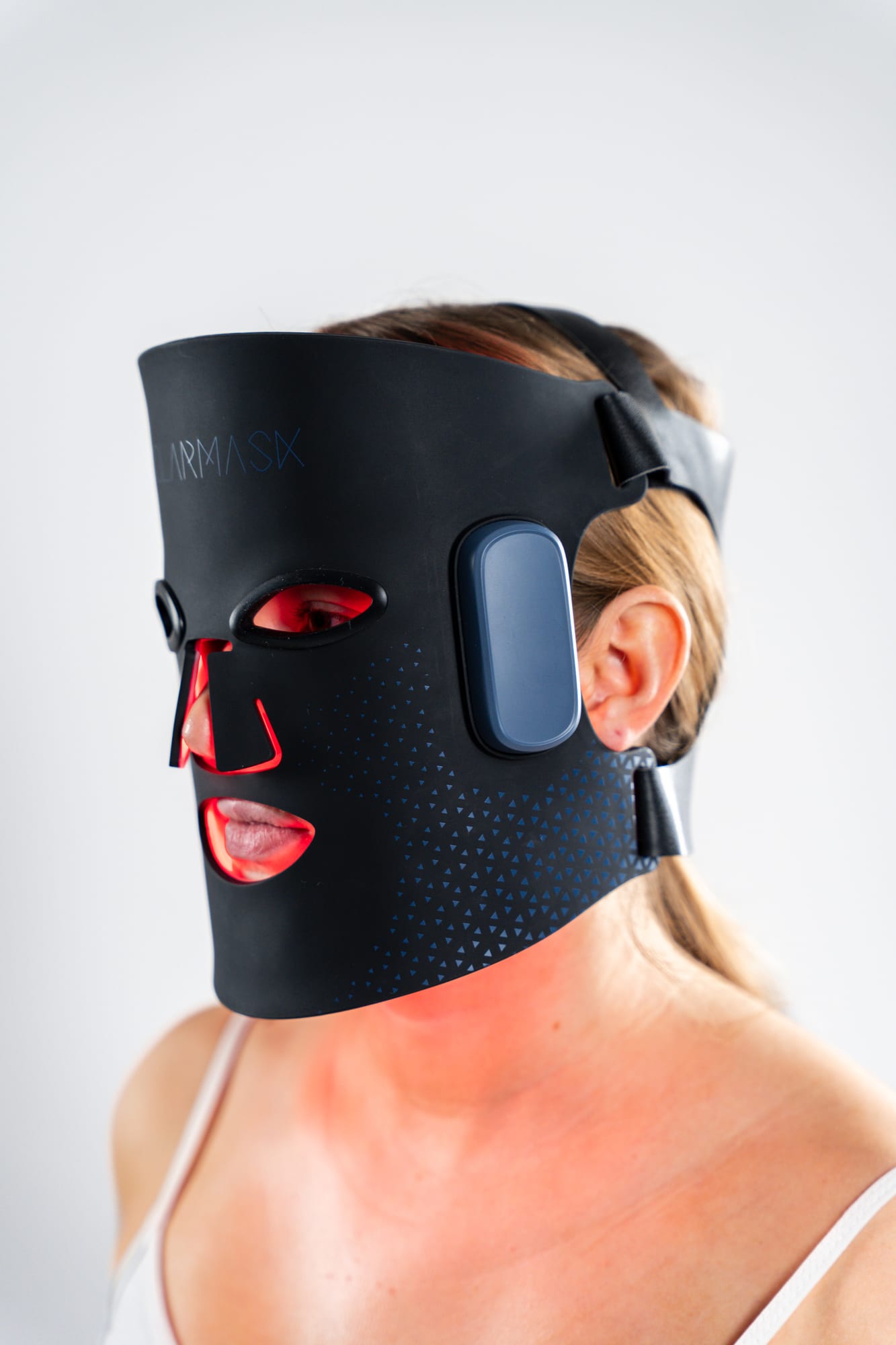 LED-masker in je skincareroutine: serum, retinol en SPF